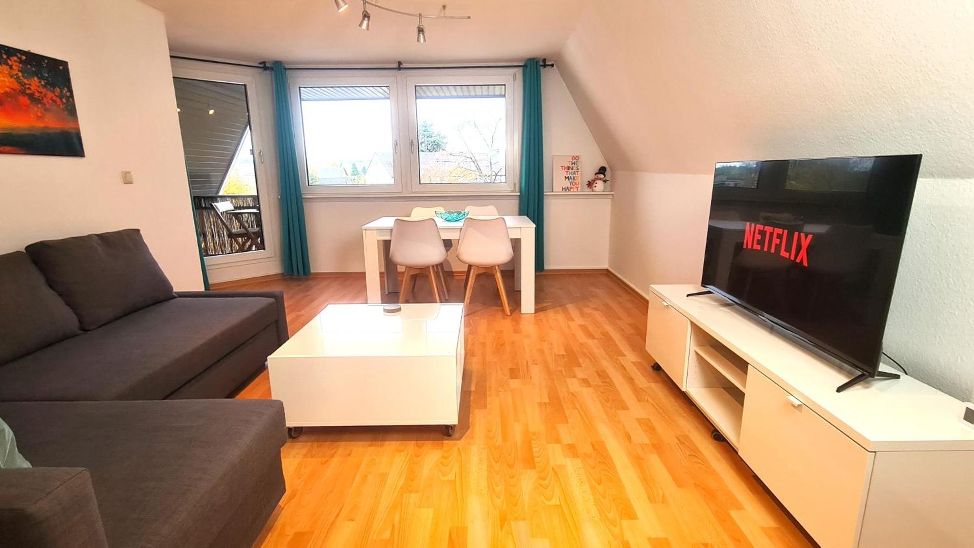 Cozy 2, 2-room Flat For Vacation & Messe Duesseldorf, Perfect Connectivity Apartment Ratingen